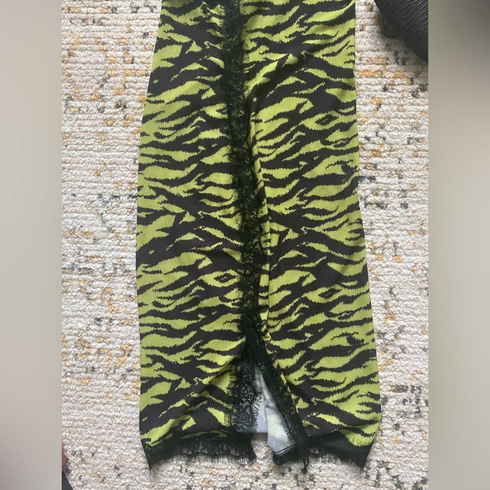 ZEBRA PRINT LACE SLIP DRESS - Picture 6 of 8